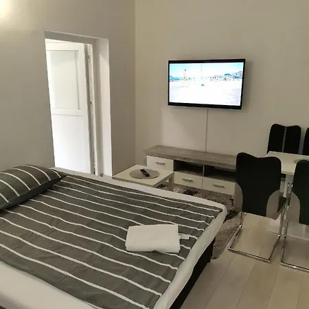 Apartments Petrova170 Zagabria Esterno foto