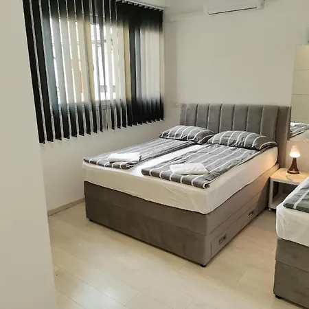 Apartments Petrova170 Zagabria Esterno foto