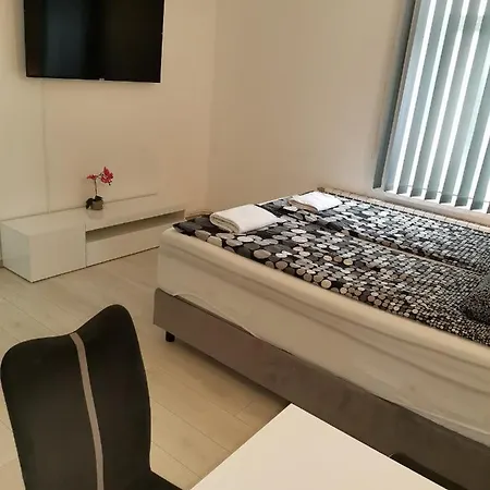 Apartments Petrova170 Zagabria Esterno foto