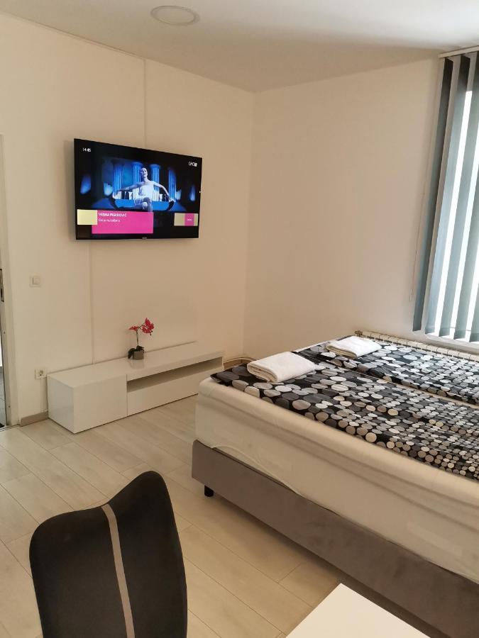 Petrova170 Apartment